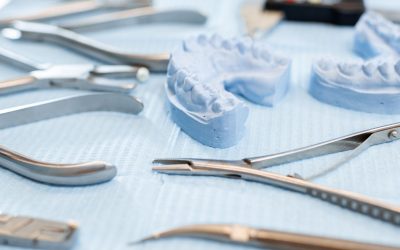 Découvrez le fil de contention en orthodontie pour un sourire impeccable qui dure longtemps !