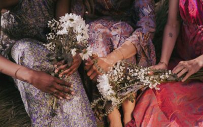 Sélection shopping : Les meilleures robes de soirée pour briller lors d’événements spéciaux avec ASOS, Revolve, etc.